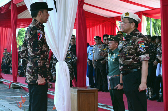 indra-bambang-utoyo-lapor-jokowi_20171209_130010.jpg