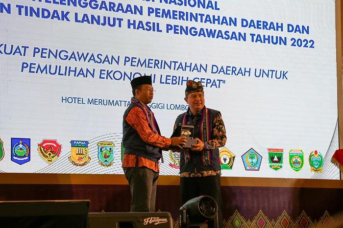 inspektur-jenderal-kemendagri-komjen-tomsi-tohir-123.jpg