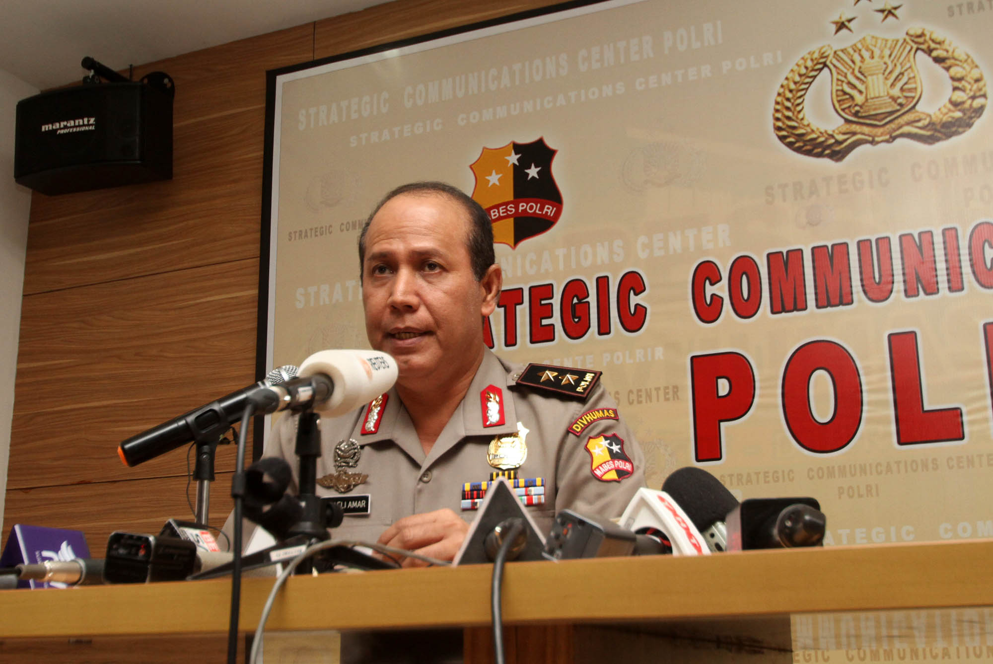 irjen-pol-boy-rafli-amar-konpers-tewasnya-teroris-santoso_20160719_135905.jpg