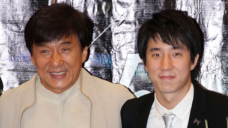 jackie-chan-dan-putranya_20150213_203511.jpg