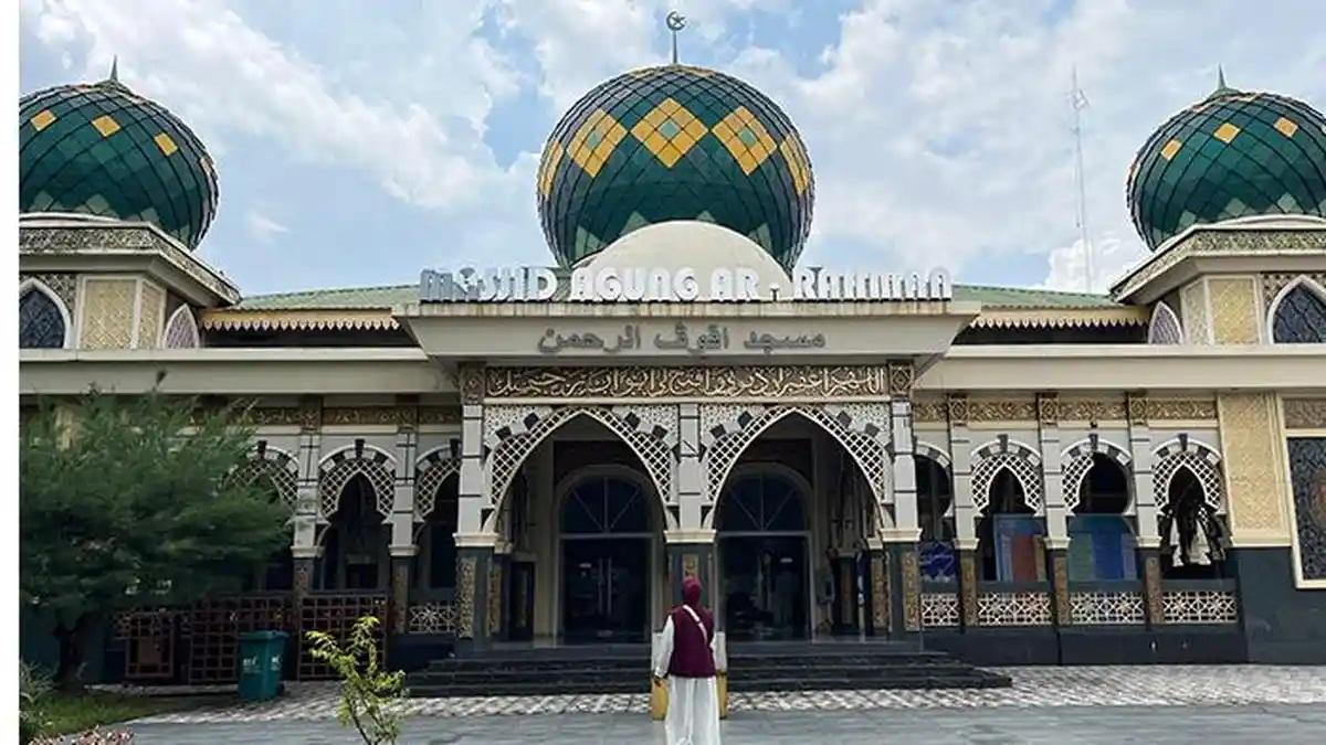 jadwal-imsakiyah-provinsi-riau-Masjid-Agung-Paripurna-Ar-Rahman-Pekanbaru.jpg