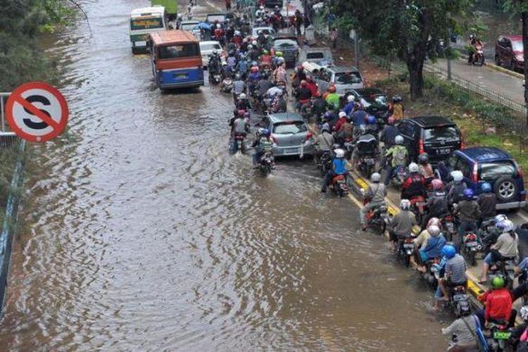 jakarta-banjir-lagi-2322020.jpg