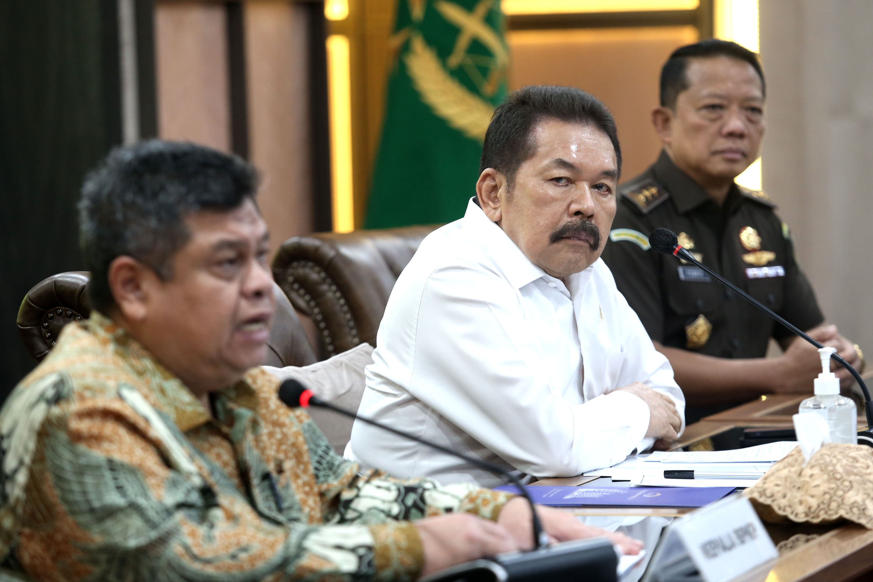 jaksa-agung-keterangan-terkait-kasus-dugaan-korupsi-bts_20230515_145405.jpg