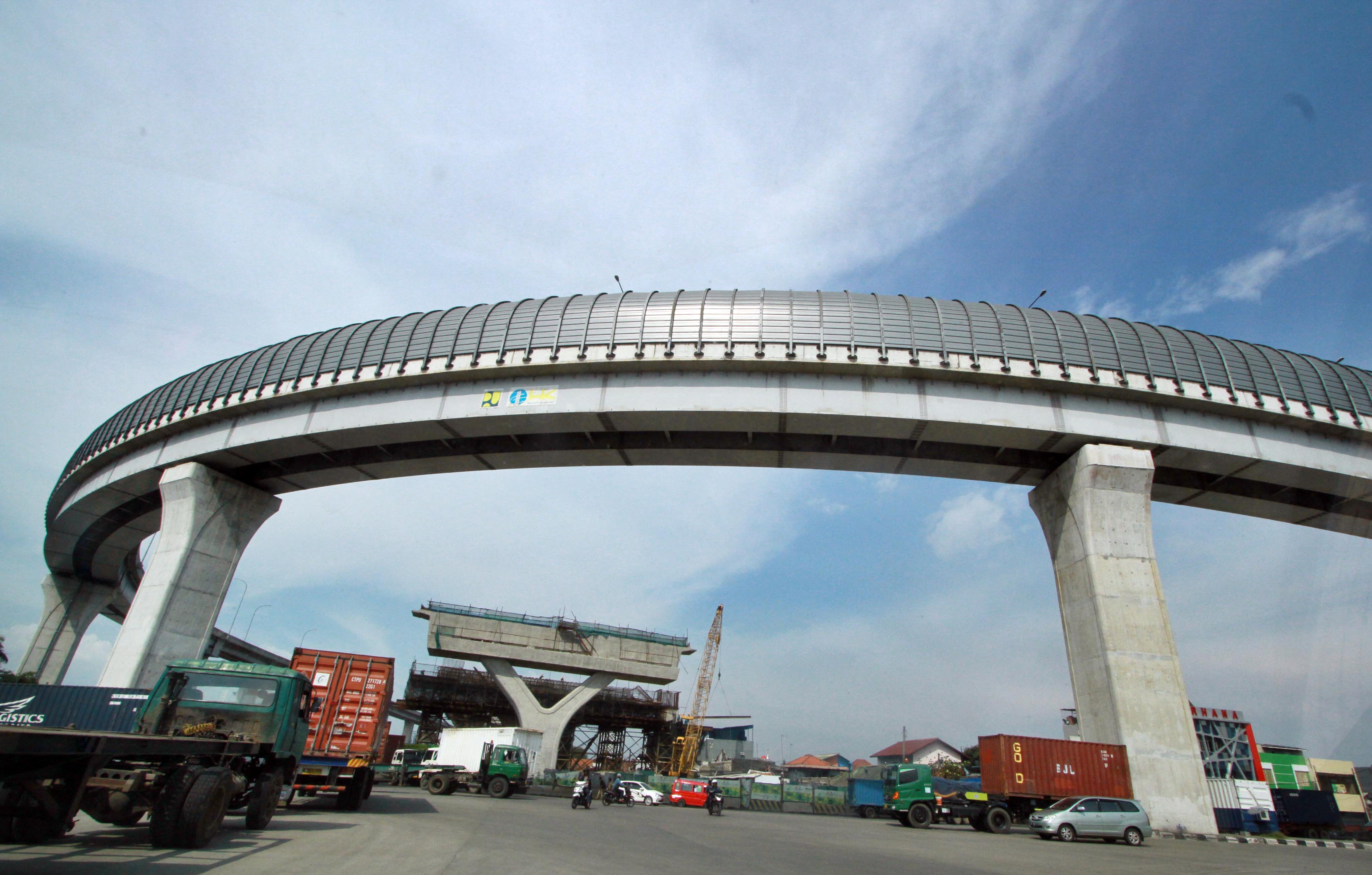 jalan-tol-pelabuhan-tanjung-priok_20150505_181425.jpg
