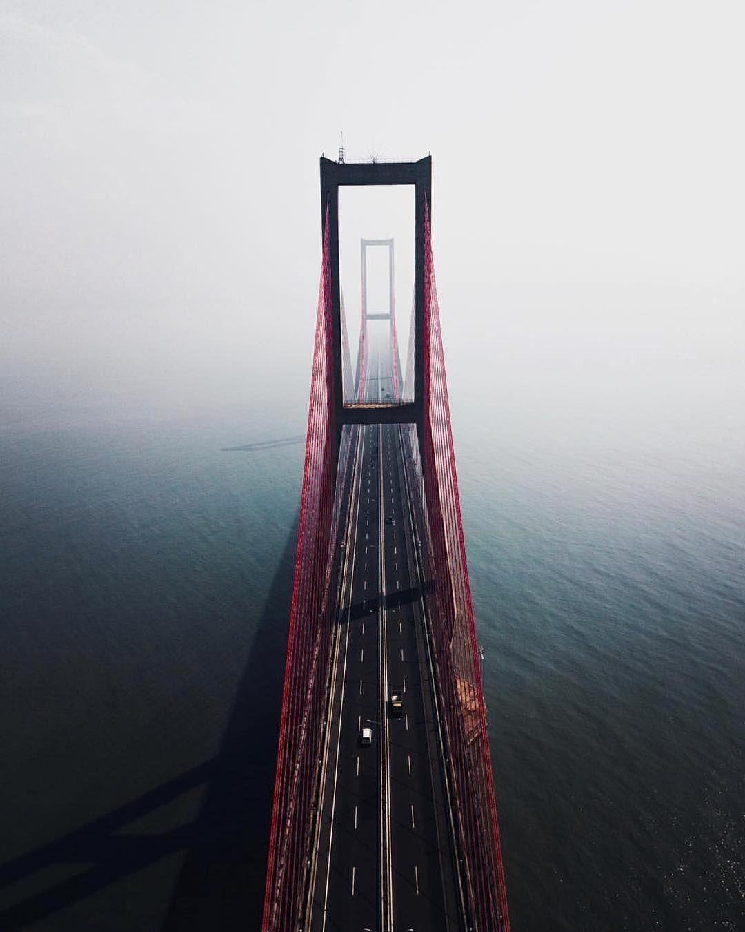 jembatan-suramadu-melalui-bird-eye.jpg
