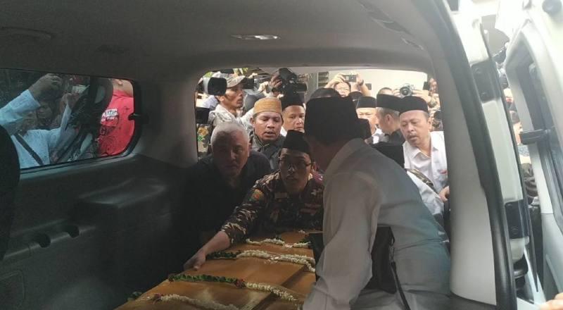 Ketua MPR: Almarhum Gus Sholah Tokoh Panutan