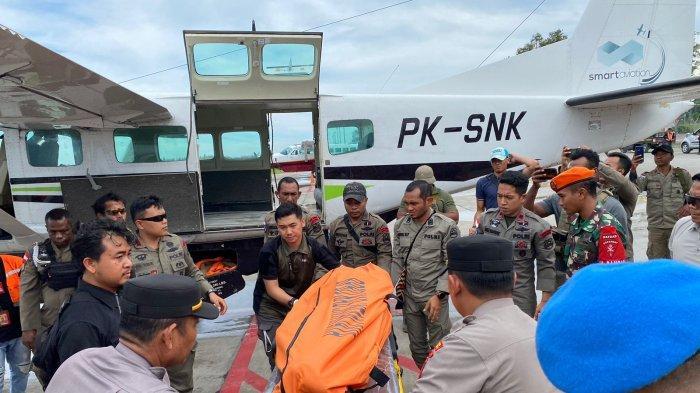 jenazah-bharada-bonifasius-jawa-korban-kkb.jpg