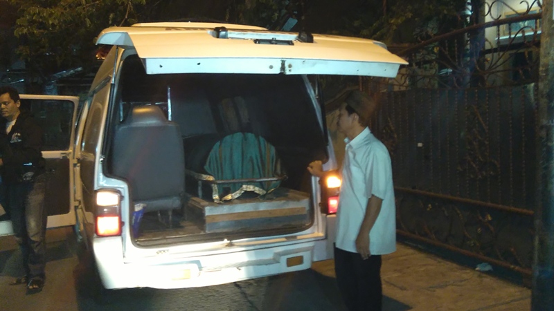 jenazah-pak-raden_20151031_001657.jpg