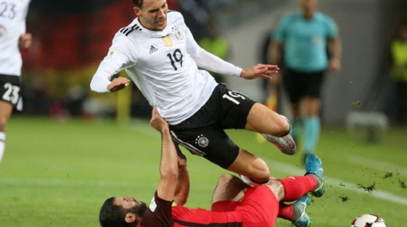 jerman-leon-goretzka-vs-azerbaijan_20171009_060203.jpg