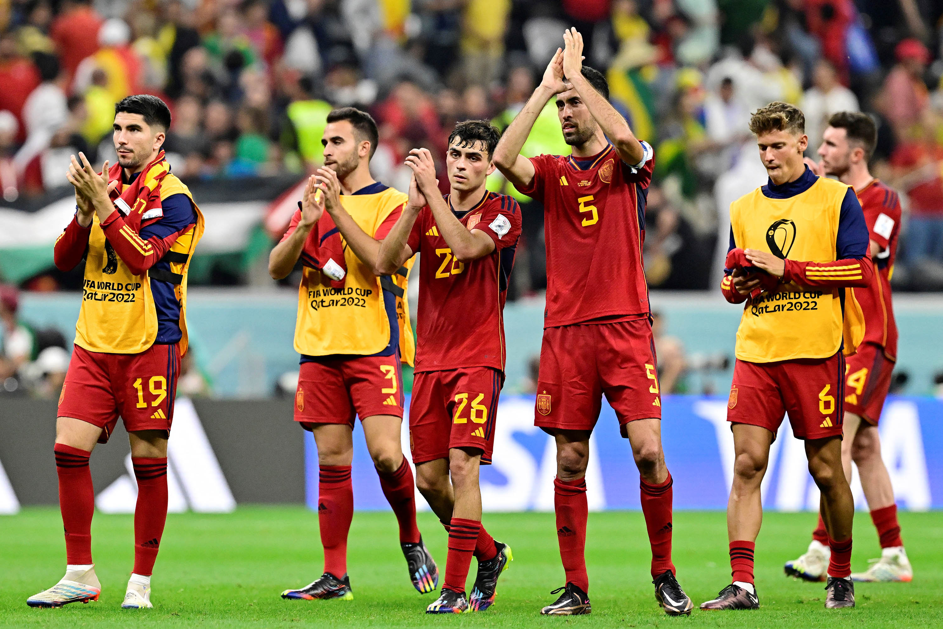 jerman-vs-spanyol-imbang-1-1_20221128_043549.jpg