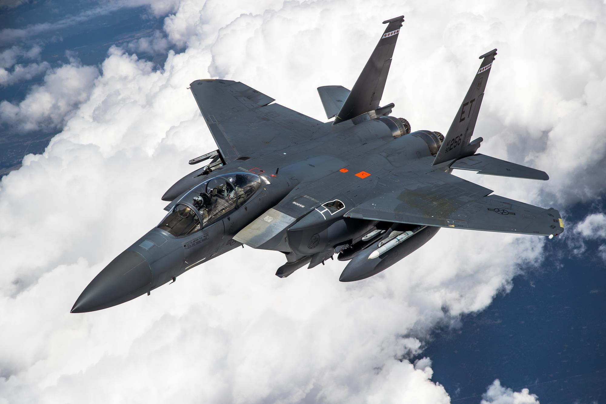jet-tempur-f-15ex-angkatan-udara-amerika-serikat.jpg