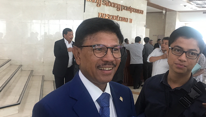 jhonny-g-plate_20180426_124339.jpg