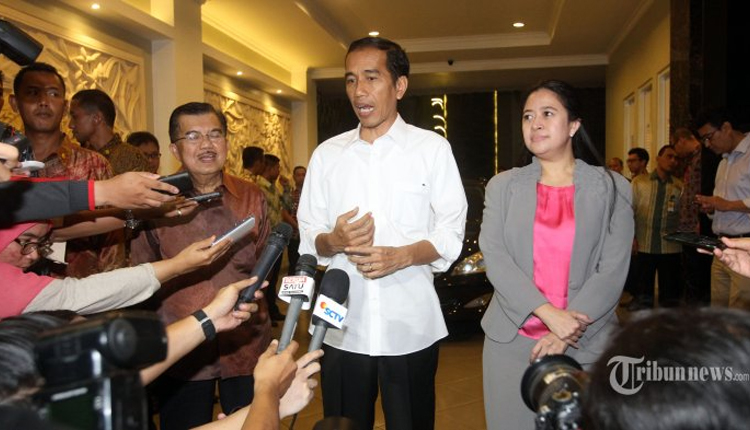 jk-jokowi-puan_20141219_025203.jpg