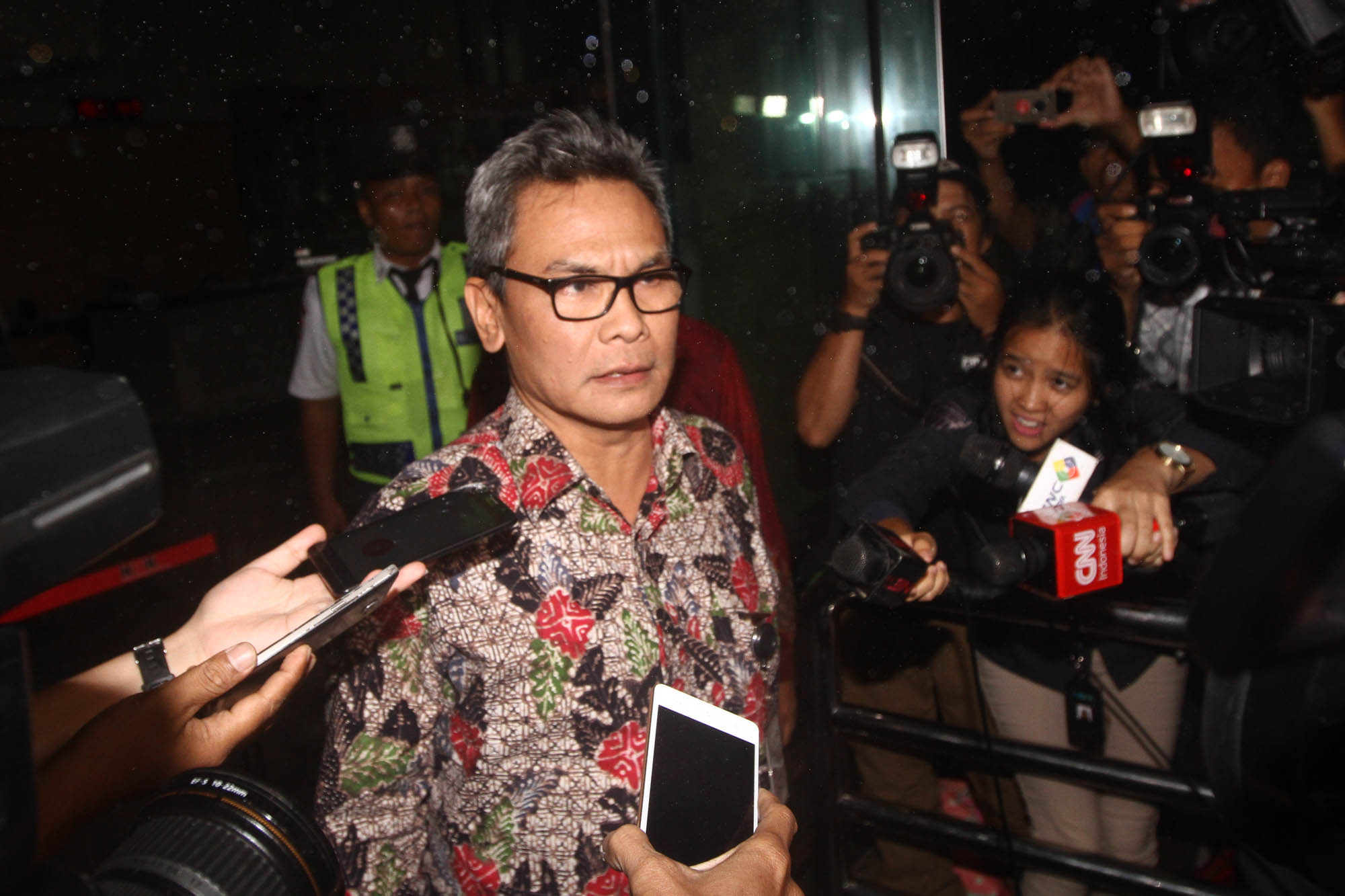 johan-budi-penuhi-undangan-wadah-pegawai-kpk_20161111_211113.jpg