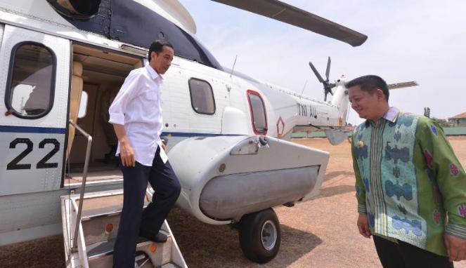 jokowi-helikopter-kepresidenan_20150615_105527.jpg