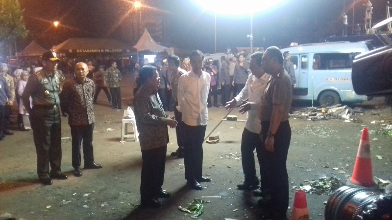 jokowi-jk-budi-gunawan_20170525_231535.jpg