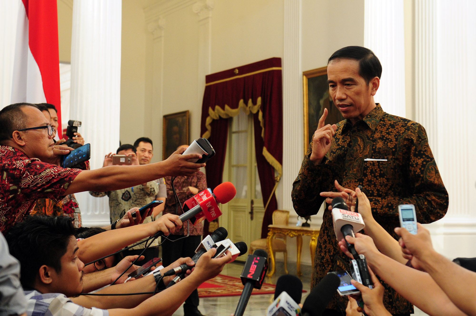 jokowi-marah-namanya-dan-wapres-dicatut_20151207_221252.jpg