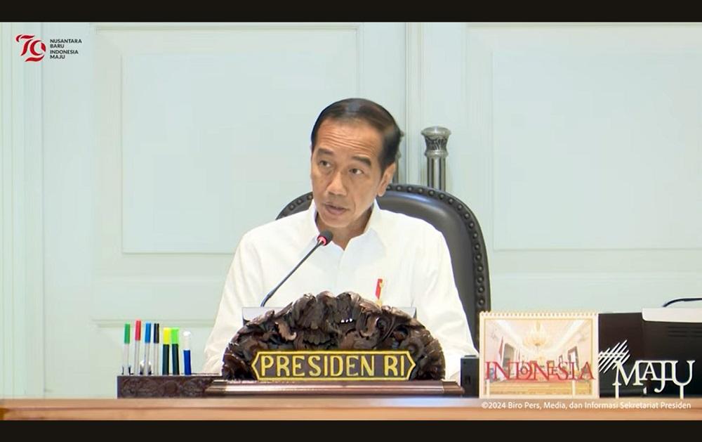 jokowi-pimpin-ratas-rapbn-2025-senin-582024.jpg