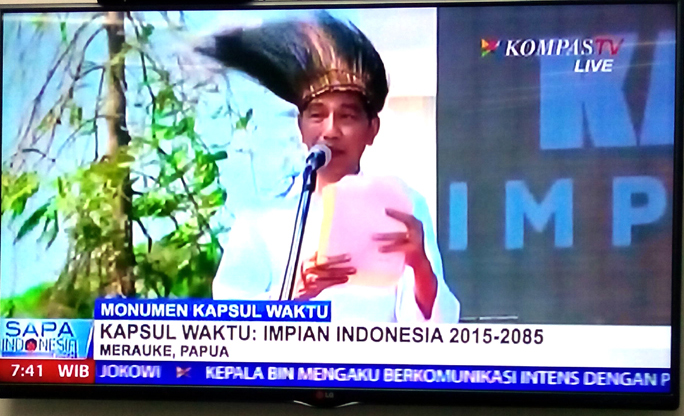jokowi-resmikan-monumen-kapsul-waktu-di-merauke_20151230_074718.jpg