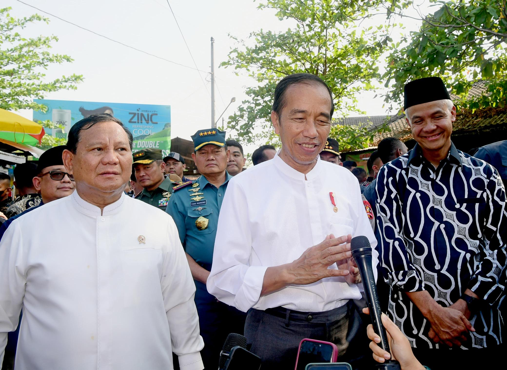 Ganjar Ungkap Pembicaraan Dirinya dengan Jokowi dan Prabowo Saat Acara Makan Siang di Pekalongan