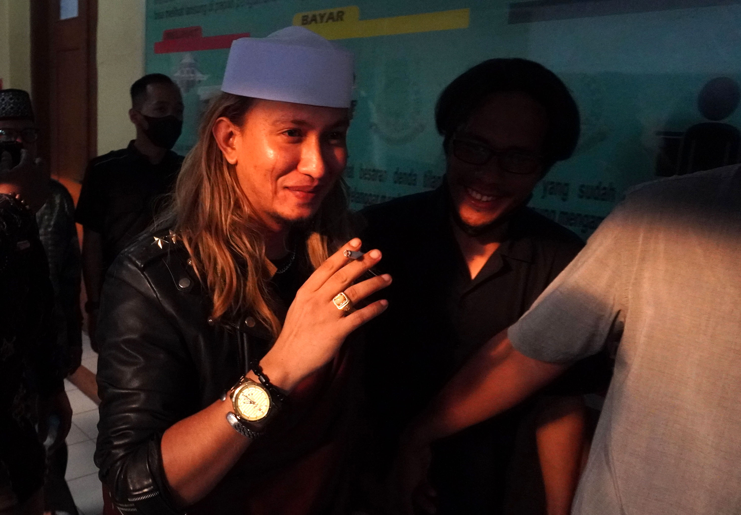 Helwa Bachmid Nangis Histeris Disebut Banyak Drama, Istri Sah Habib Bahar Santai: Kayak Lagi Casting