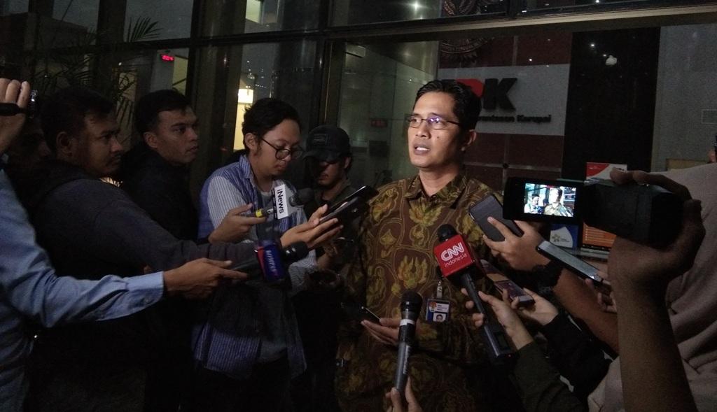 jubir-kpk-febri-diansyah.jpg