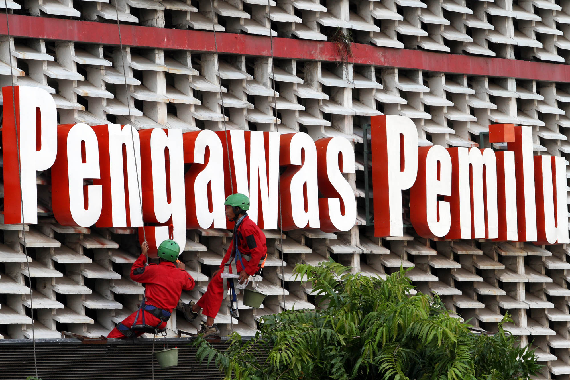 jumlah-kecelakaan-pekerja-konstruksi_20151118_225657.jpg