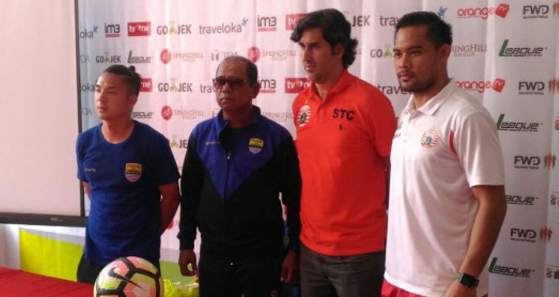 jumpa-pers-jelang-laga-persija-vs-persib-di-balai-persis-solo-kamis-2112017_20171102_172427.jpg
