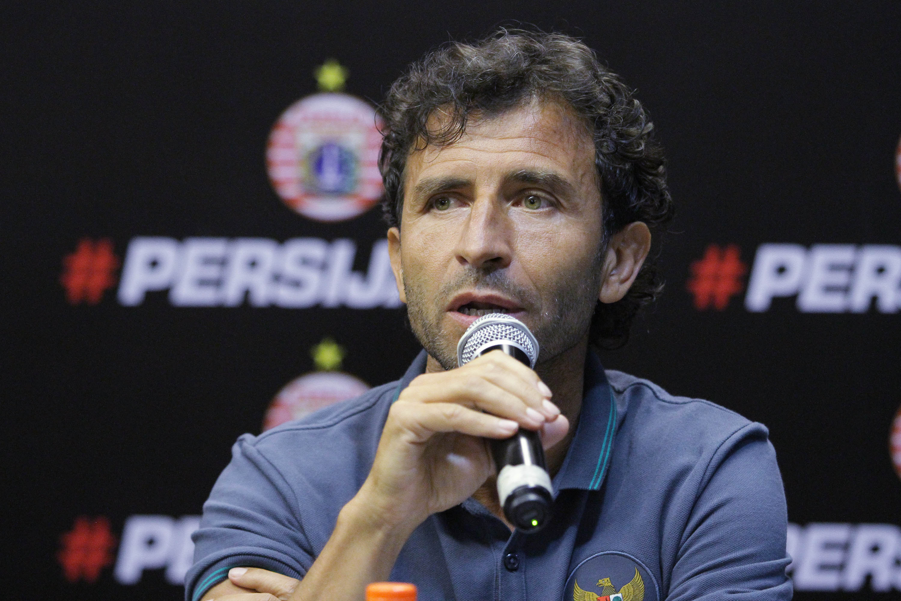 jumpa-pers-jelang-persija-vs-timnas-u-22_20170404_201143.jpg