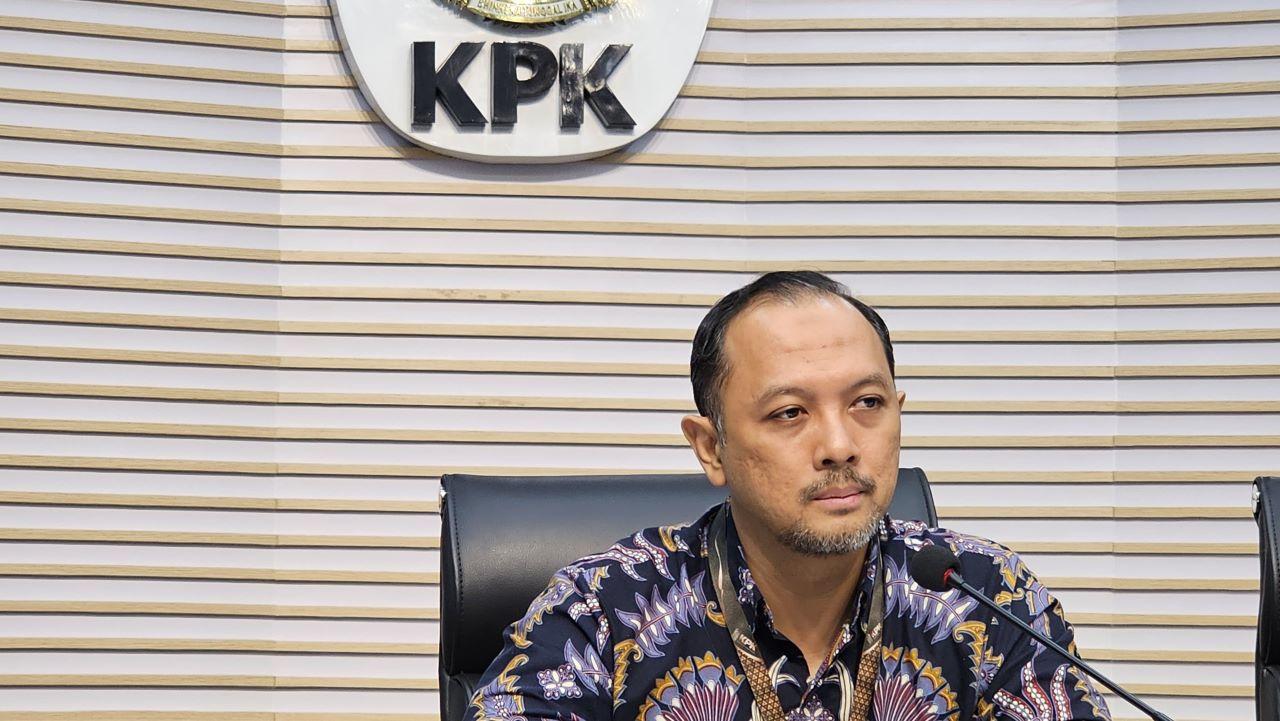 juru-bicara-komisi-pemberantasan-korupsi-kpk-tessa-mahardhika-sugiarto-beri.jpg