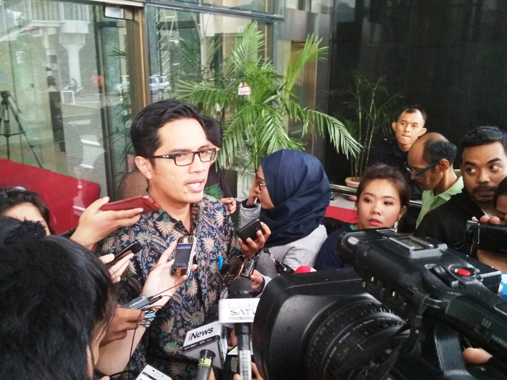 juru-bicara-kpk-febri-diansyah_20180122_201252.jpg