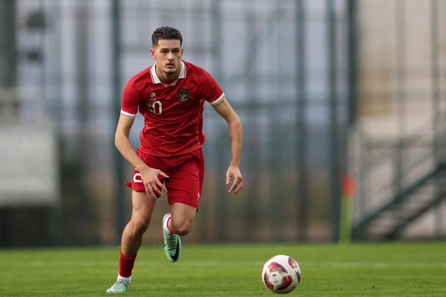 justin-hubner-debut-bela-timnas-indonesia-di-laga-ujicoba-kontra-libya-2-januari-2024.jpg