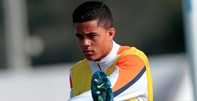 justin-kluivert_20160501_150038.jpg