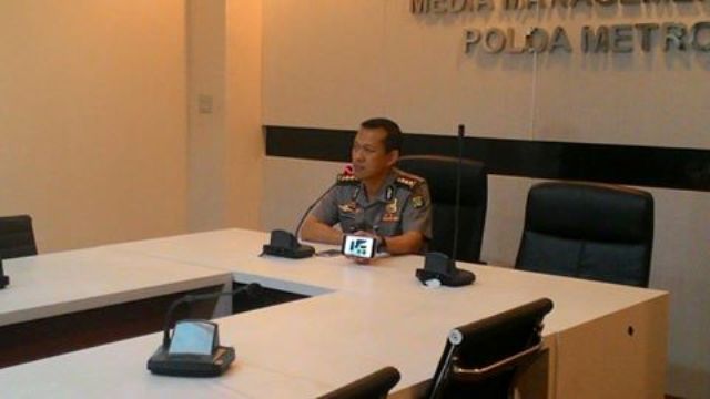 kabid-humas-polda-metro-jaya-kombes-pol-awi-setiyon_20160907_174427.jpg