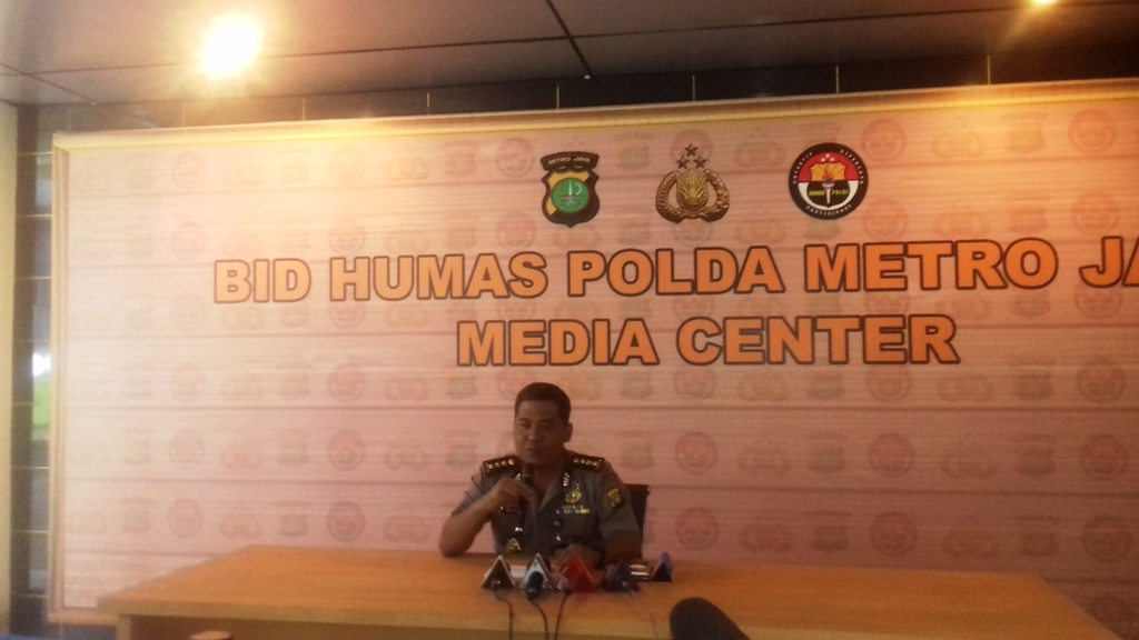 kabid-humas-polda-metro-jaya-kombes-raden-prabowo-argo-yuwono_20161208_133109.jpg