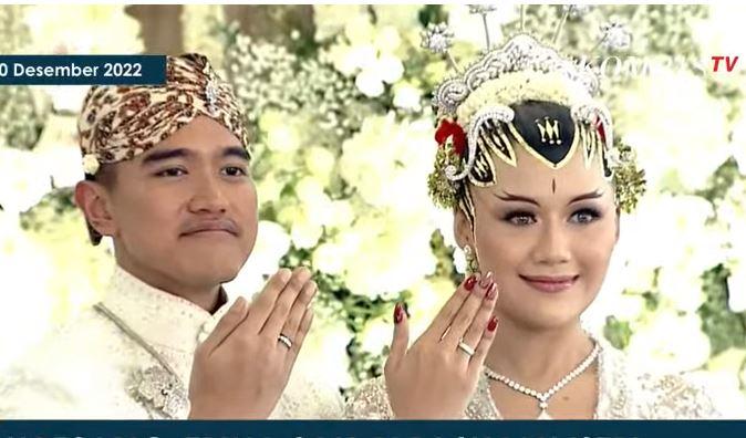 kaesang-pangarep-dan-erina-gudono-kenakan-cincin-kawin.jpg