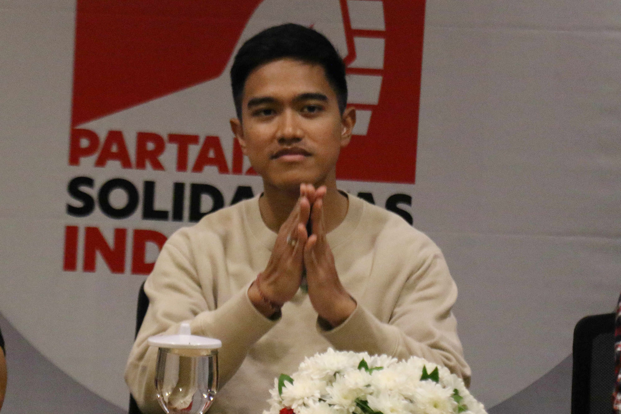 kaesang-pimpin-rapat-psi_20230926_201916.jpg