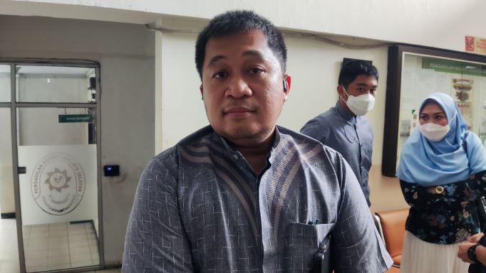 kakak-dari-arif-rachman.jpg