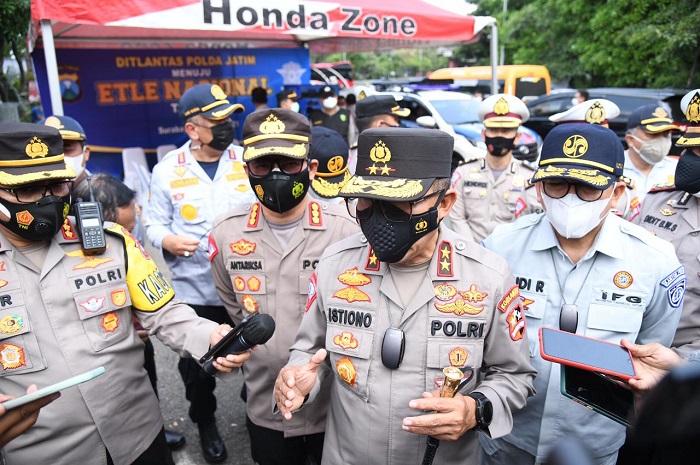 kakorlantas-polri-irjen-pol-istiono-melakukan-pengecekan-kesiapsiagaan-operasi-ketupat-111.jpg