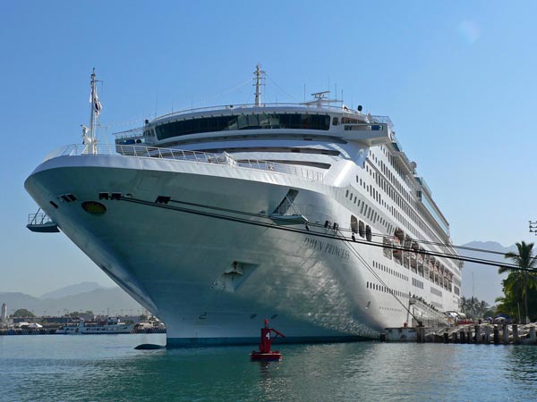 kapal-dawn-princess_20141208_144514.jpg