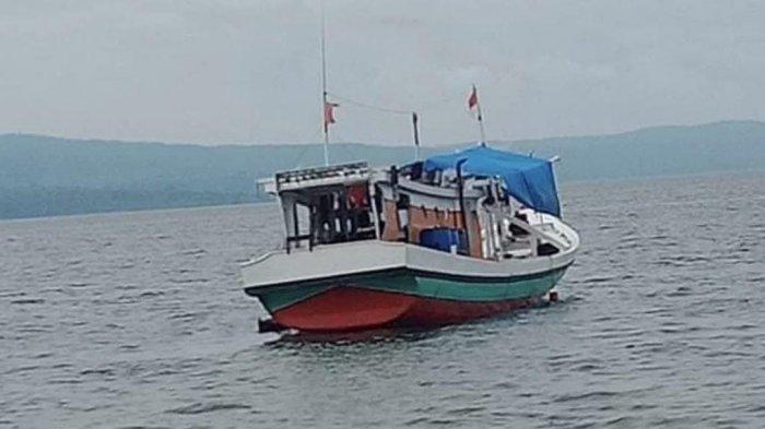 kapal-motor-ayska-yang-hilang-4-hari-ditemukan.jpg