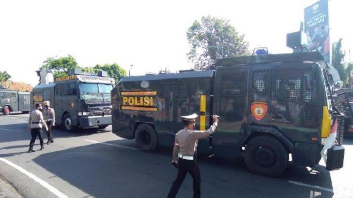 kapolda-jateng-irjen-pol-ahmad-luthfi-akan-membanjiri-kudus-dengan-disinfektan.jpg