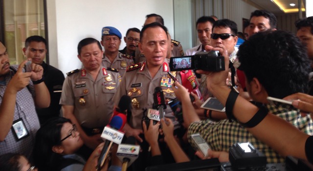 kapolda-metro-jaya-irjen-pol-m-iriawan-di-rs-polri-kramat-jati_20170525_152727.jpg