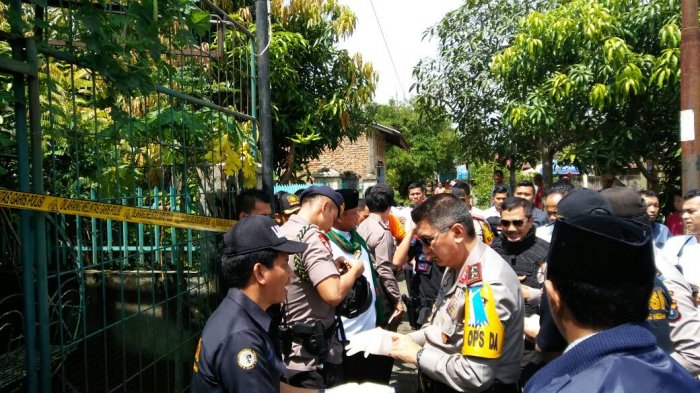 kapolda-sumut-irjen-rycko-amelia-dahniel_20170625_184506.jpg