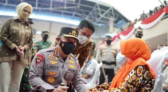 kapolri-dorong-percepatan-target-dosis-dua-dan-booster-di-kabupaten-ogan-komering-ilir.jpg