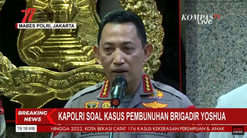 kapolri-jenderal-listyo-sigit-prabowo-saat-konpers-di-mabes-polri.jpg