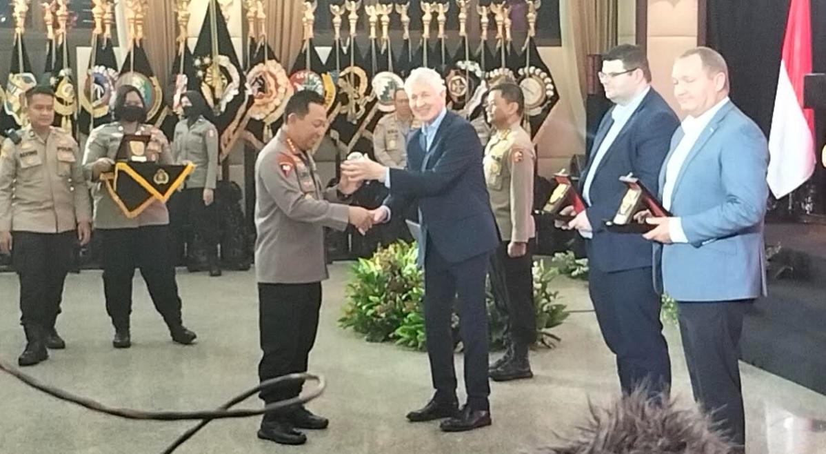 kapolri-jenderal-polisi-listyo-g.jpg