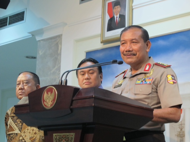 kapolri-umumkan-hasil-lab-beras-plastik_20150528_093939.jpg