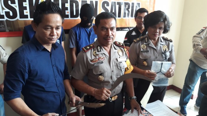 kapolsek-medan-satria_20180726_183908.jpg