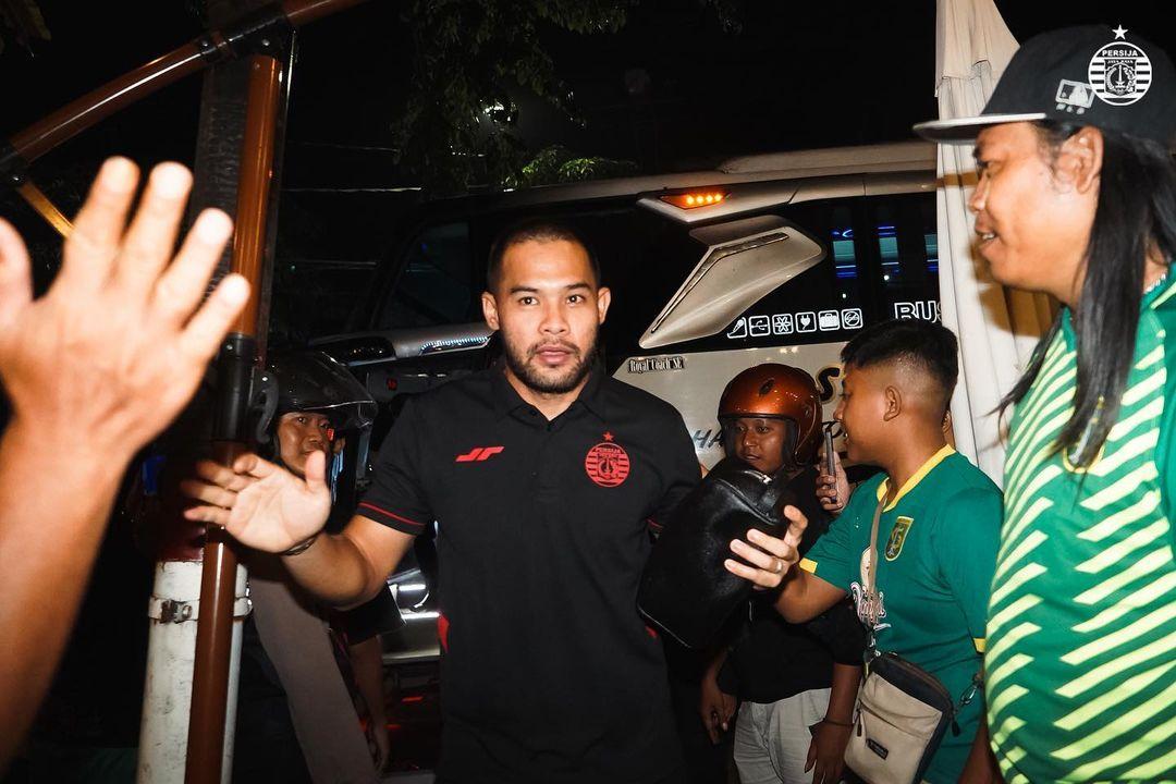 kapten-persija-jakarta-andritany-ardhiyasa-saat-datang-ke-stadion.jpg